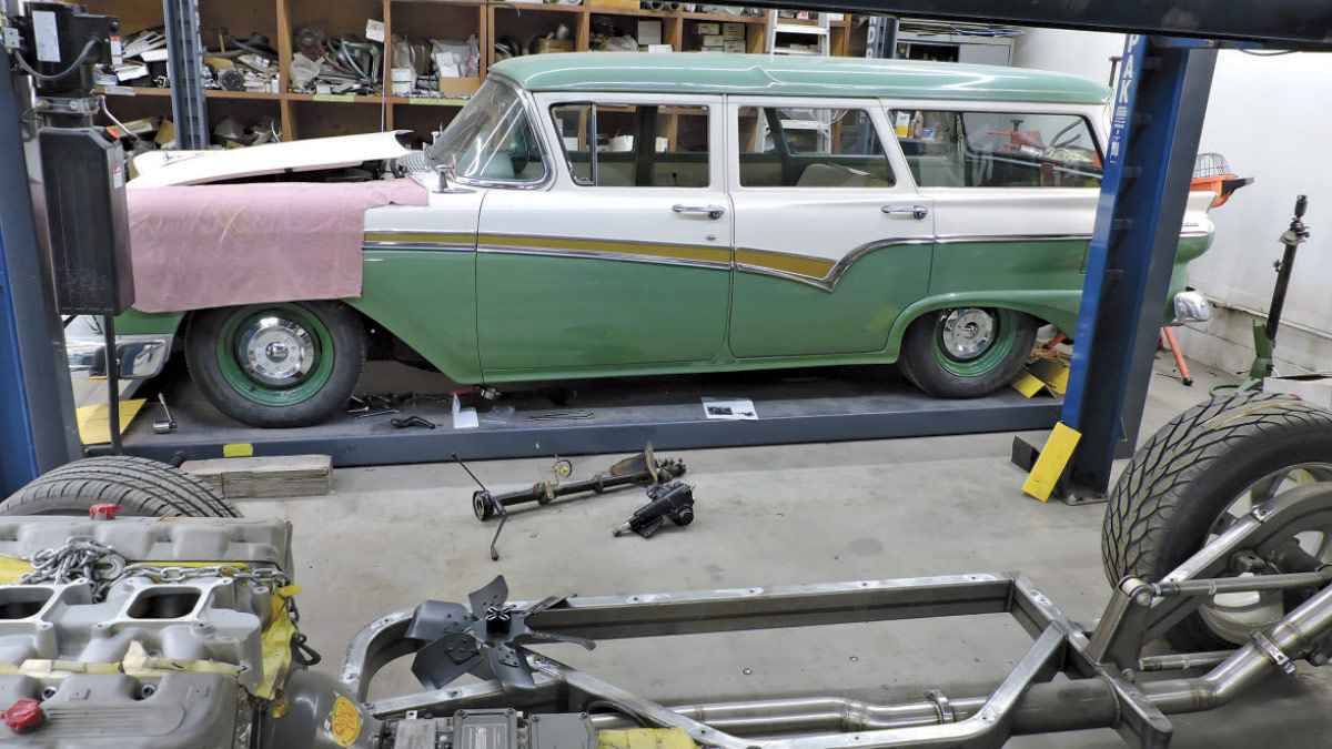 Image of 1957 Ford wagon