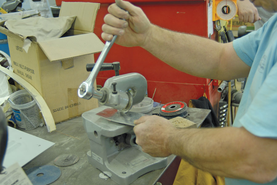 05: Using a simple bench shear, filler plates were cut out to fill both corners of the D-shaped base