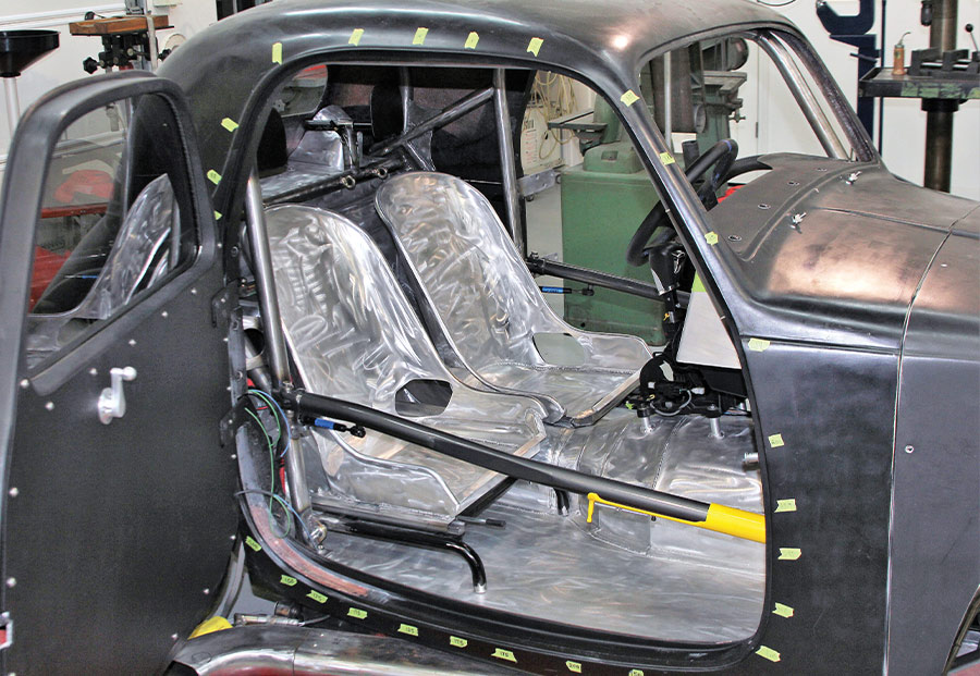 the 12-point rollcage is clearly visible