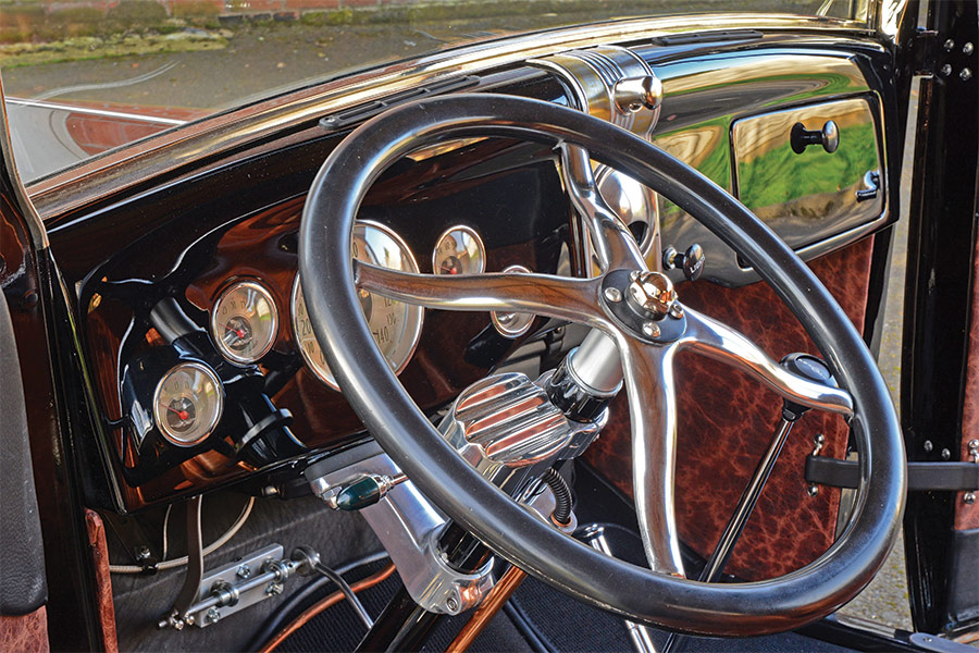 1926 Ford Tudor Sedan steering wheel closeup