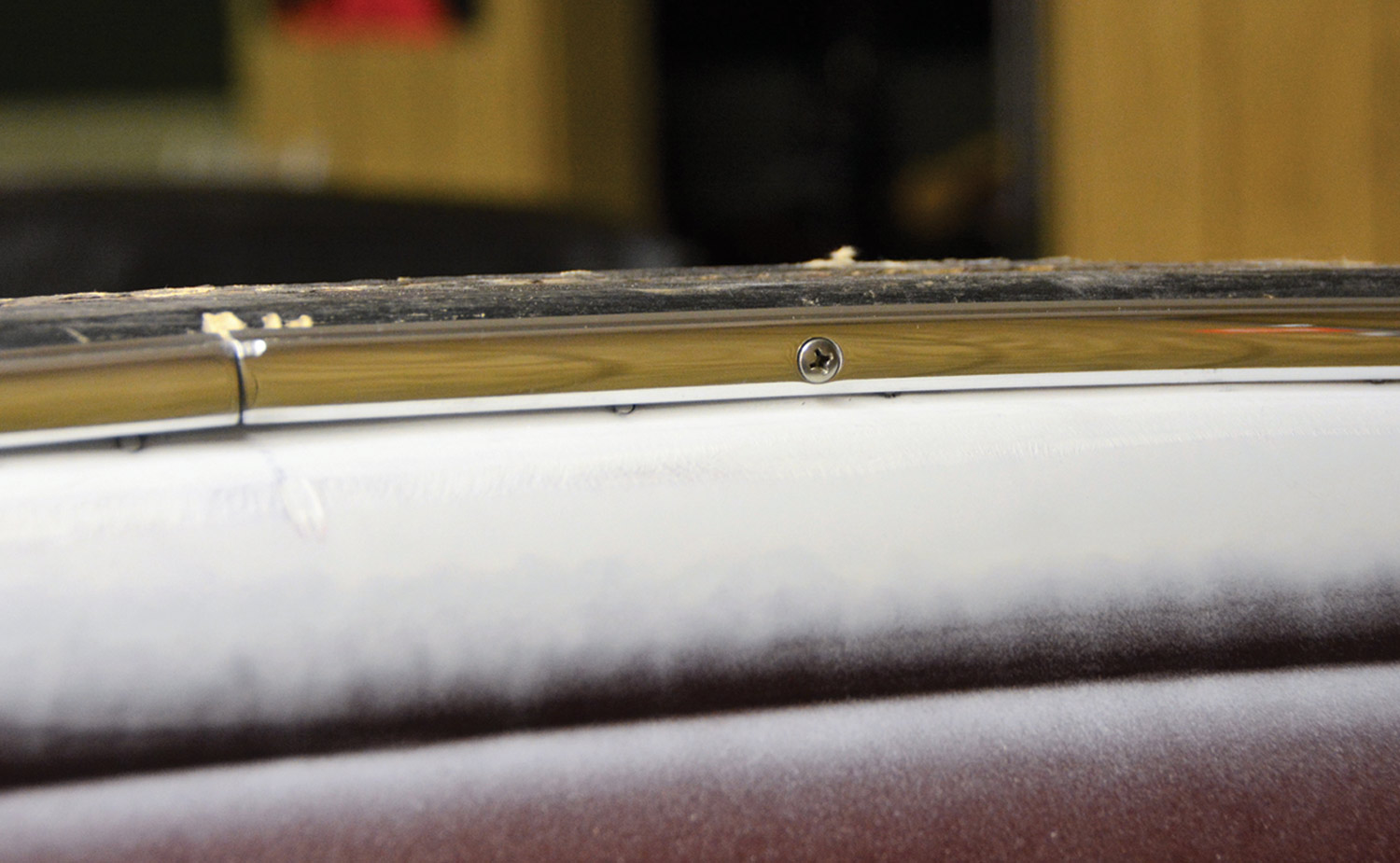 closer view of the transition between the trim and the car body