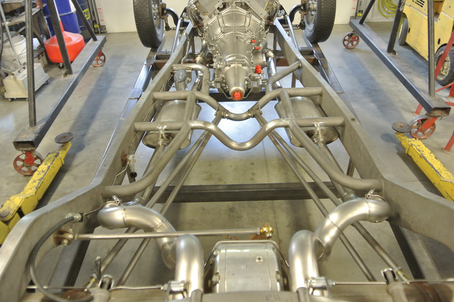 A view from the rear shows the Walden Speed Shop chassis is definitely up to the challenge of mega horsepower with a tubular centersection that is very stout. Long rear radius rods locate the quick-change rear.