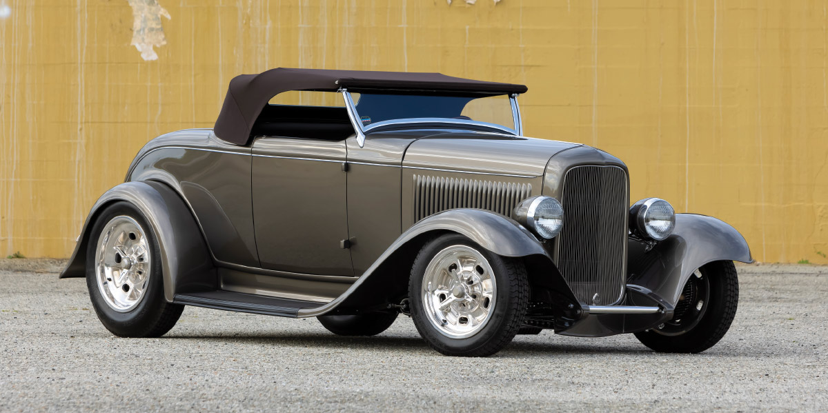 Side view of ’32 Ford Roadster