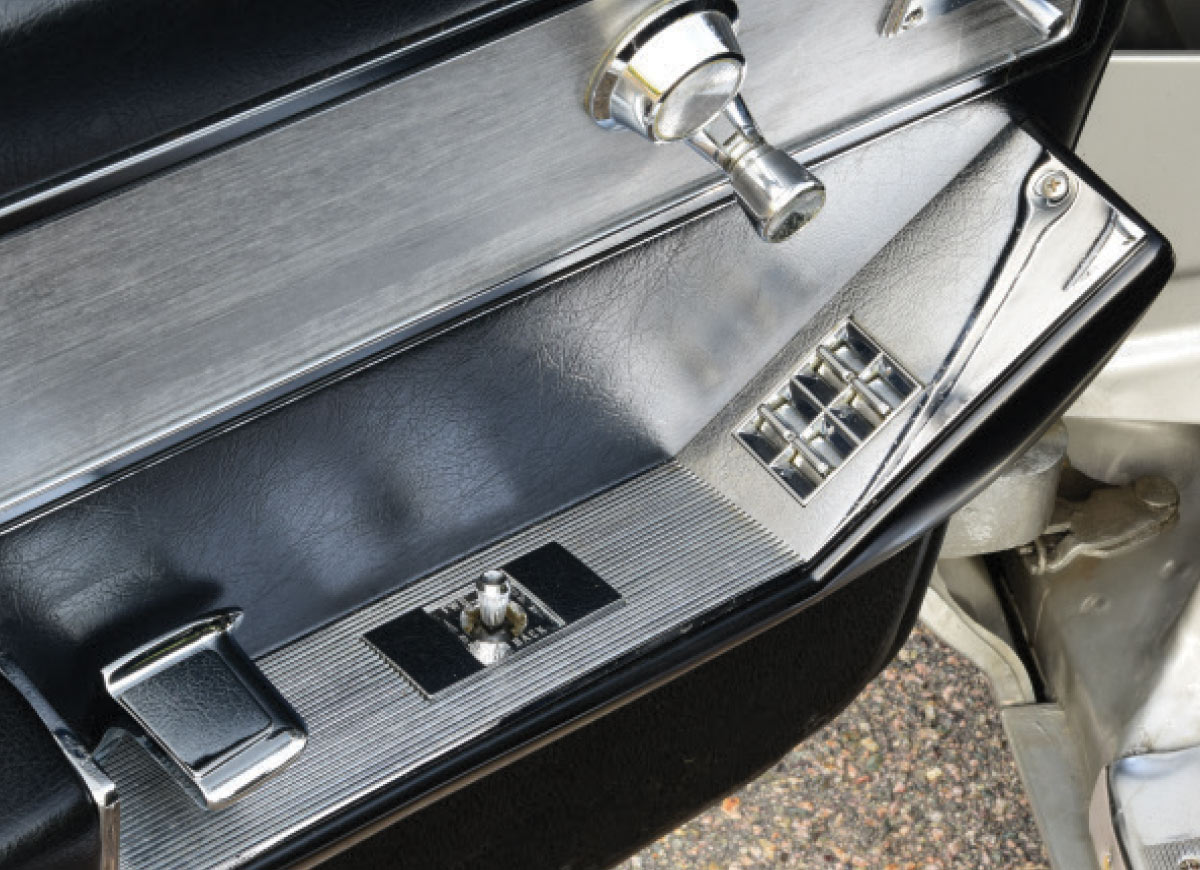 ’64 Buick Riviera's window switches