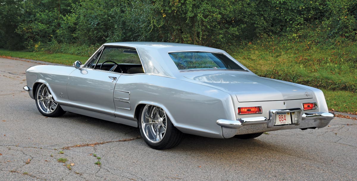 Rear Side view of the ’64 Buick Riviera