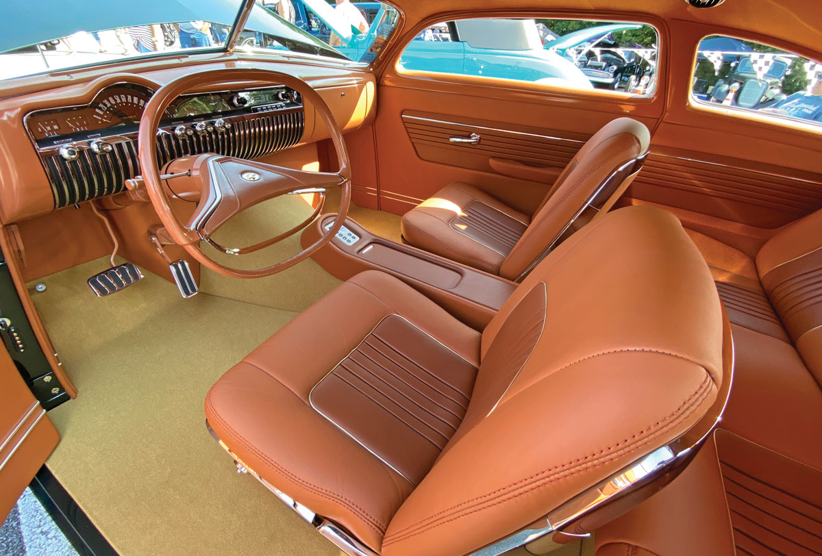 ’51 Merc custom built by Frank Tetro interior