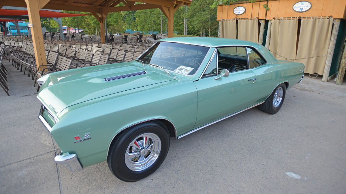 One of the five Shades Mighty Muscle awards went to Jimmy Arnold’s ’67 Chevy Chevelle complete with big-block power