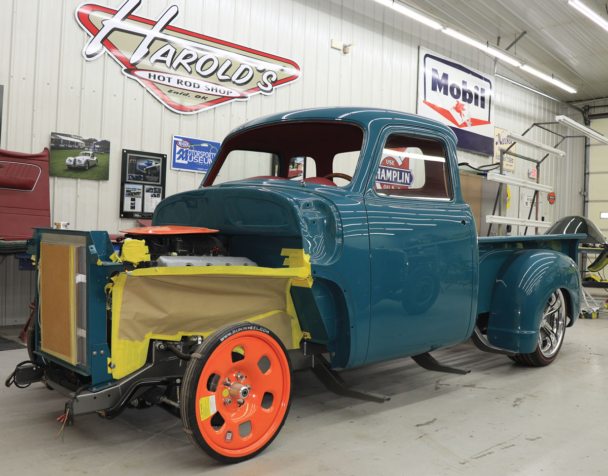 In the home stretch to make GNRS 2022 the “Hemi Truck” will shed its Guniwheels and roll out on custom-made Schott Wheels