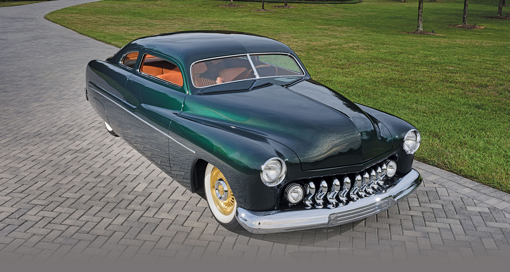 ’51 Merc front view of grill