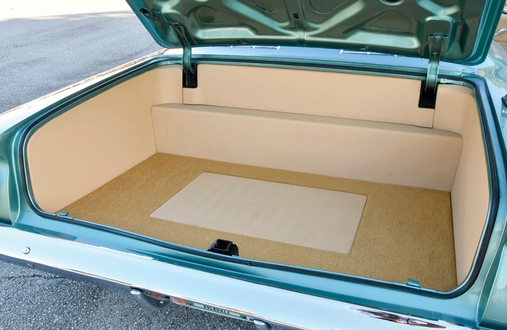 61 Chevrolet Impala bubbletop trunk