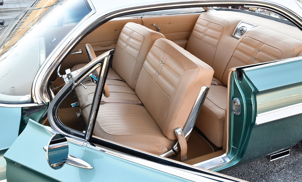 61 Chevrolet Impala bubbletop seats