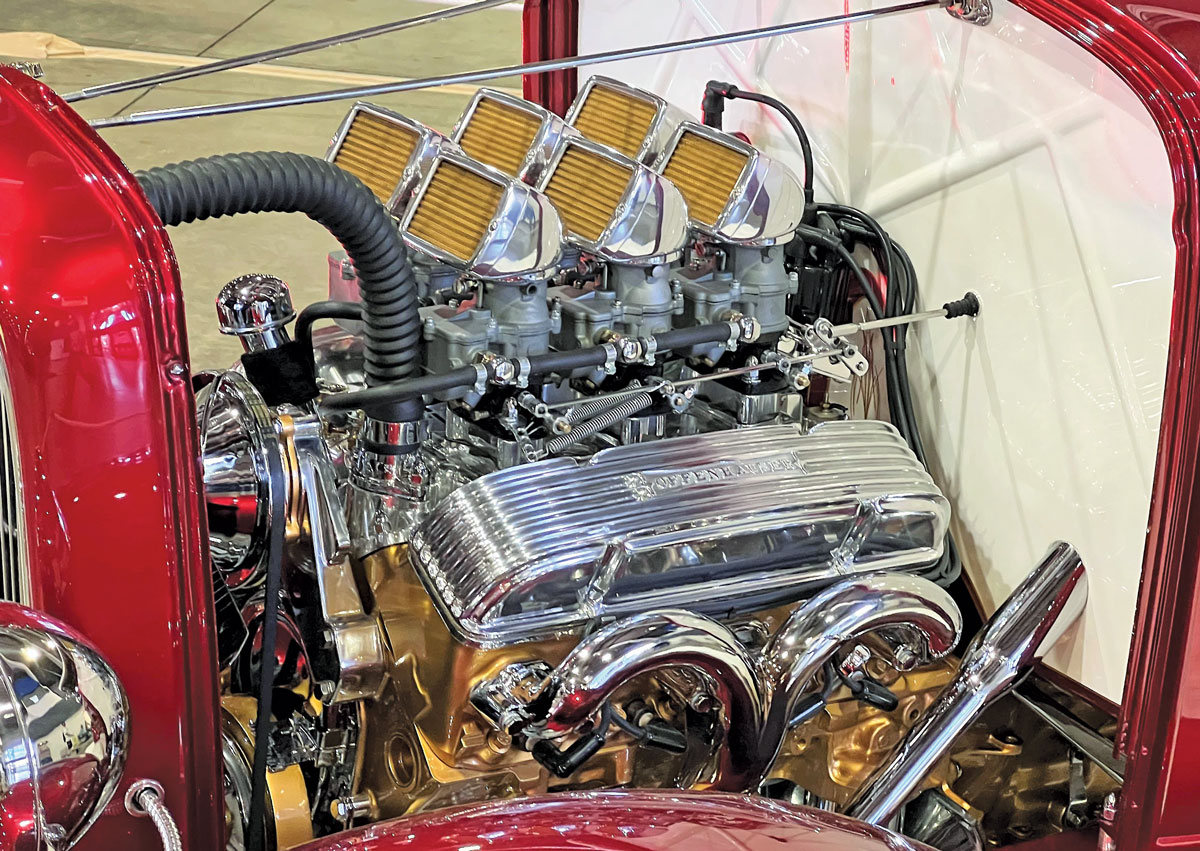 ’32 Ford roadster engine