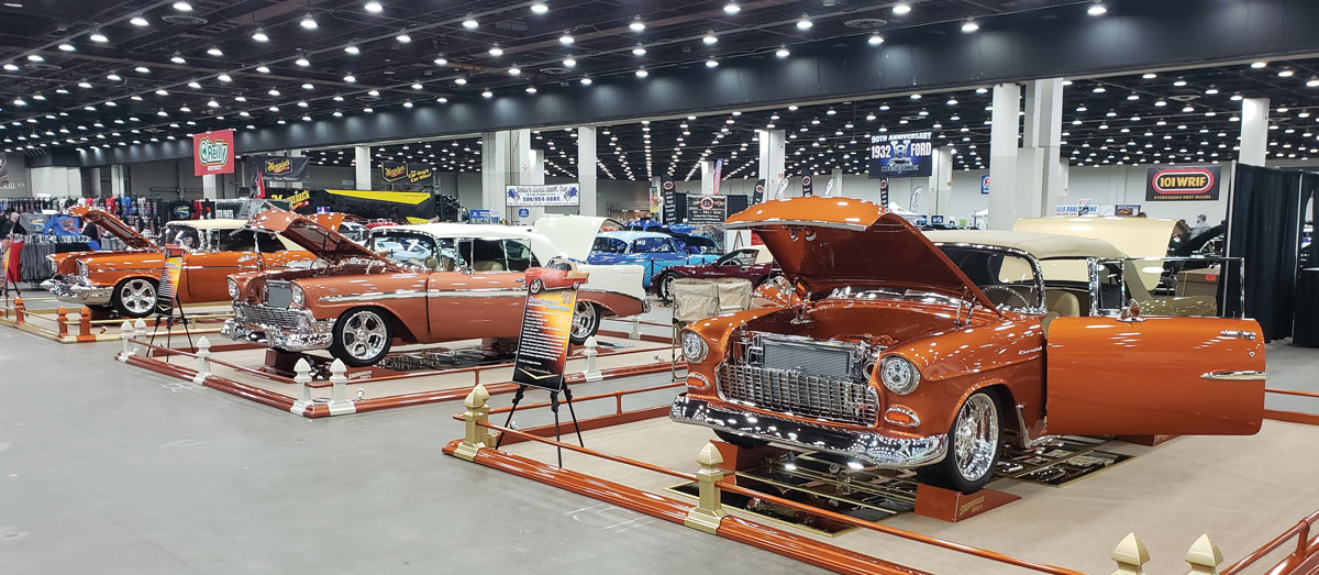 Looking like a futuristic ’50s Chevy dealership showroom, a ’55, ’56, and ’57 Chevy were all shown together to great effect at the Autorama