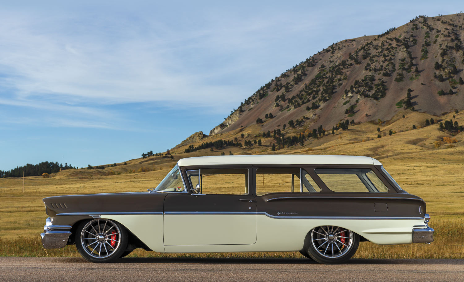 1958 Chevy Yeoman's side view