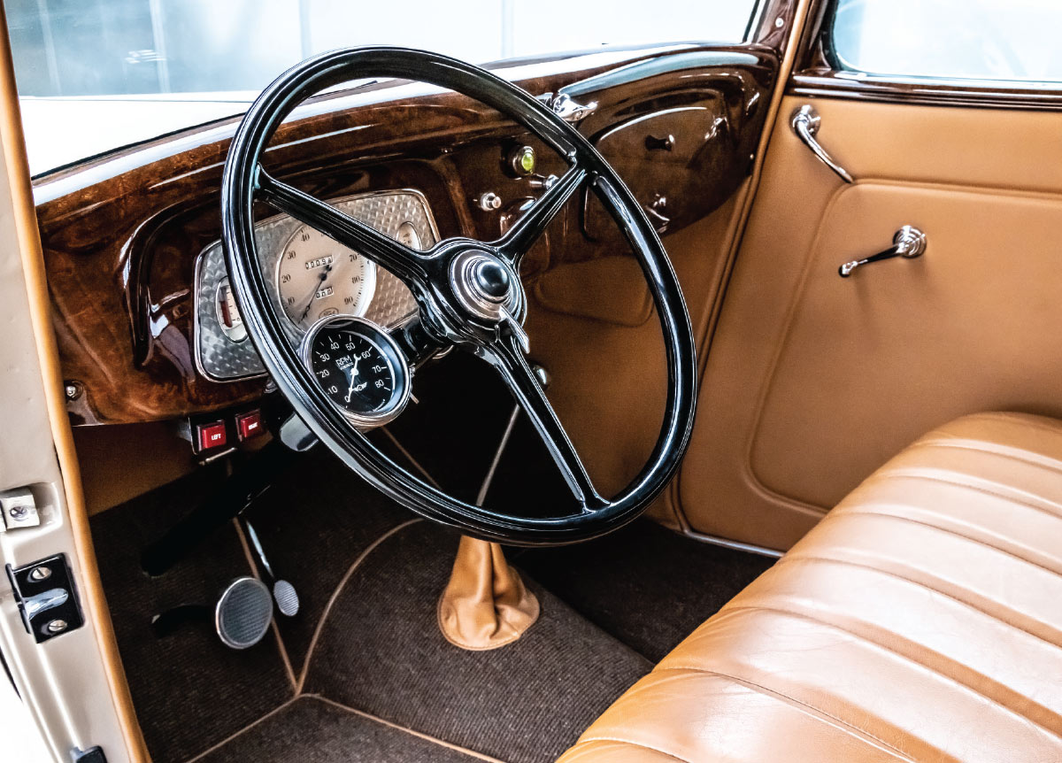 ’33 Ford Coupe's steering wheel