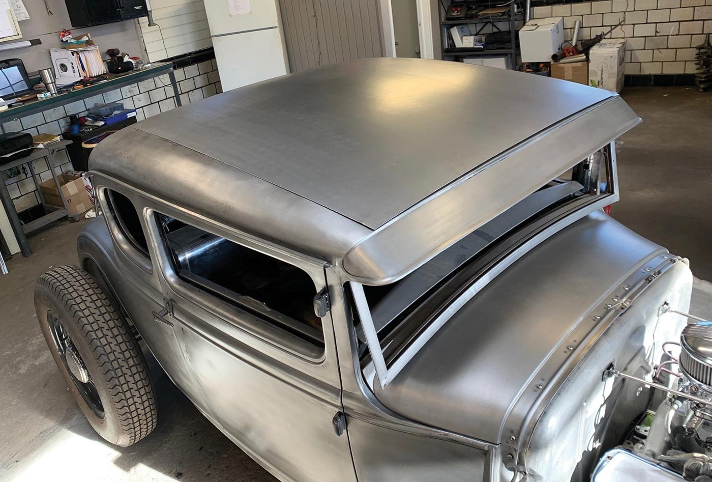 the new roof insert panel from Walden Speed Shop mocked on the coupe