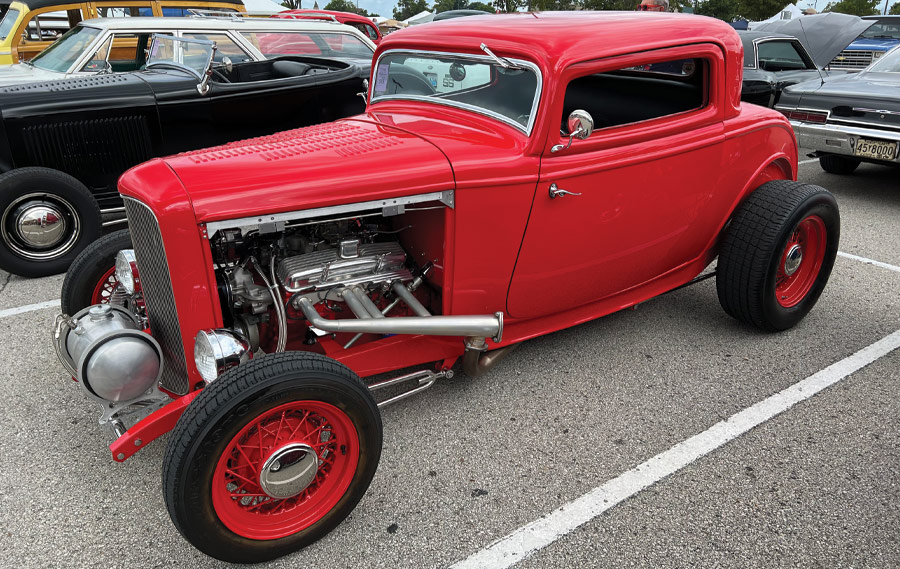 ’32 Ford highboy three-window coupe