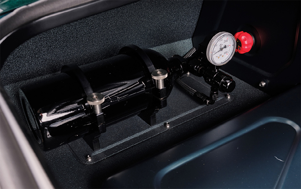 Gloss black nitrous tank