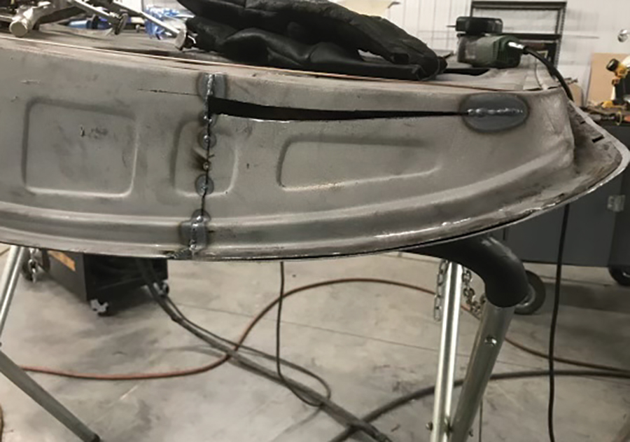 Pie cuts on the indoor structure