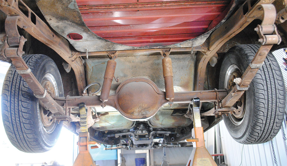Rear suspension on '57 Ford wagon