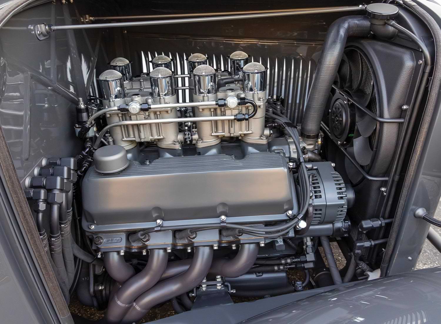 close side view of the ’32 Ford roadster's engine