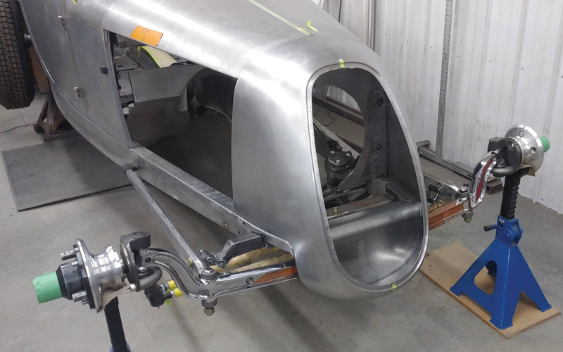 With the nose mounted on the chassis, you can see how beautifully the panels fit together.