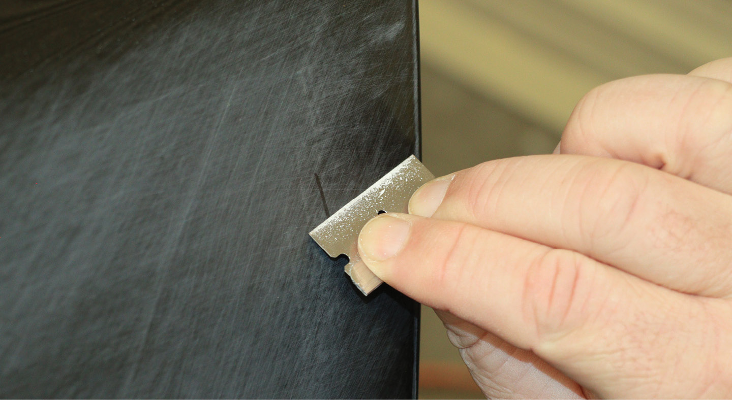 If you don’t get runs, you’re not trying hard enough. A run or a buildup of clear at an edge can be shaved using a downstroke only. 