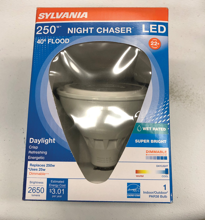 Intense direct light is essential to detect scratches; equivalent to 250-watt LED lights it draws much less current, drawing only 25 watts and mimics natural light.