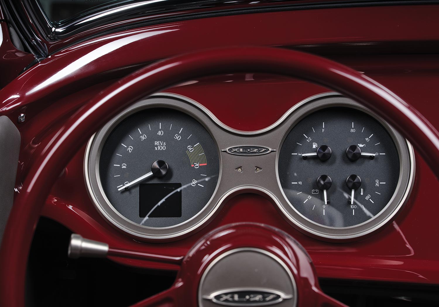 '27 Ford Highboy Roadster's gauge cluster