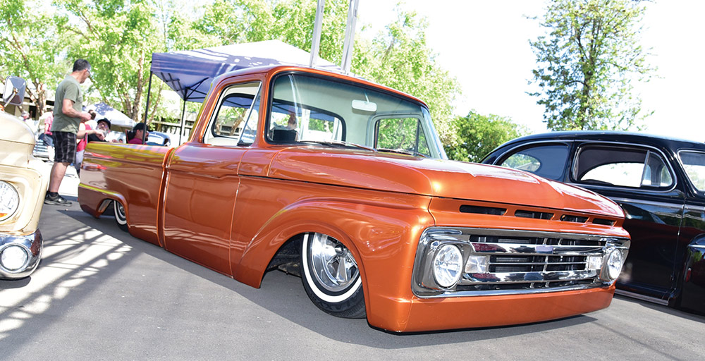 Bagged copper metallic '61 Ford F-100