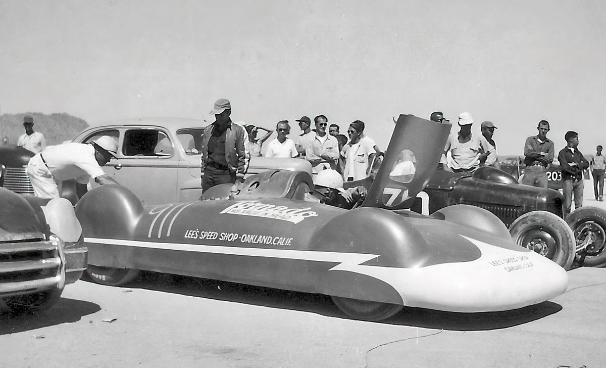 Black & white photograph of Lee Chappel’s Tornado streamliner at Mojave, spring 1951. At one time Tommy’s shops were close to the Chappel works on East 14th Street. There is no direct evidence that The Greek did Chappel’s streamliner, but accent details reflect his work on other race cars and hot rods in the same time period.