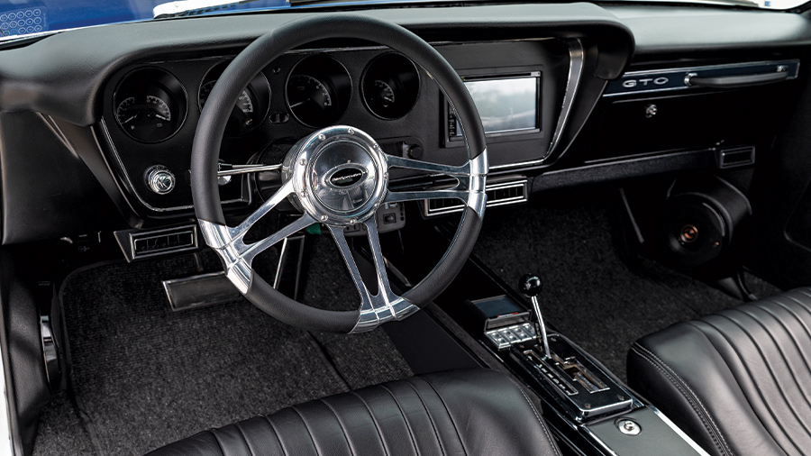 '67 Pontiac GTO steering wheel and dashboard