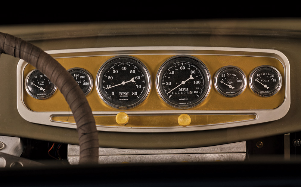 speedometer in a ’32 Ford
