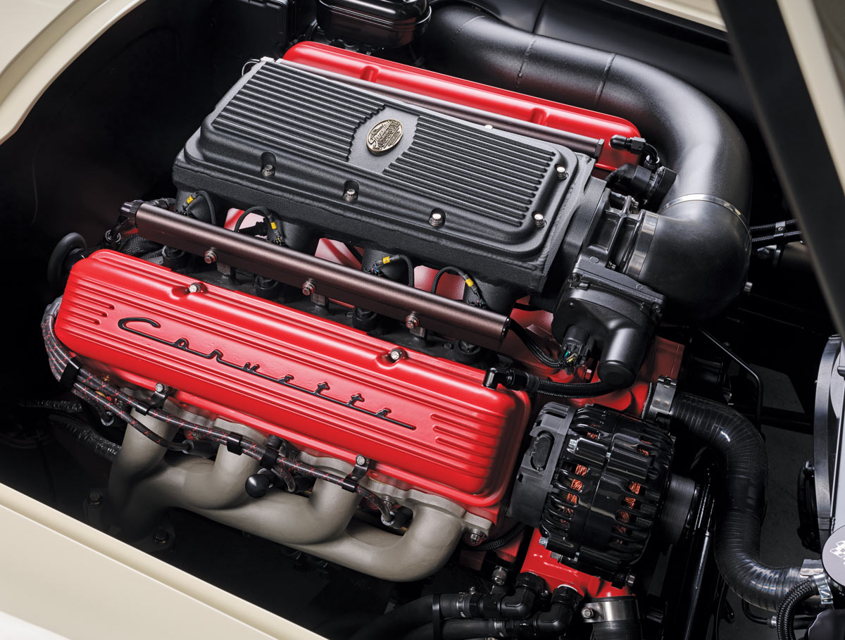 engine of '60 Ford Thunderbird