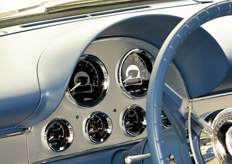 Shifter with blue knob and modern console in the 1961 Ford Galaxie Starliner interior