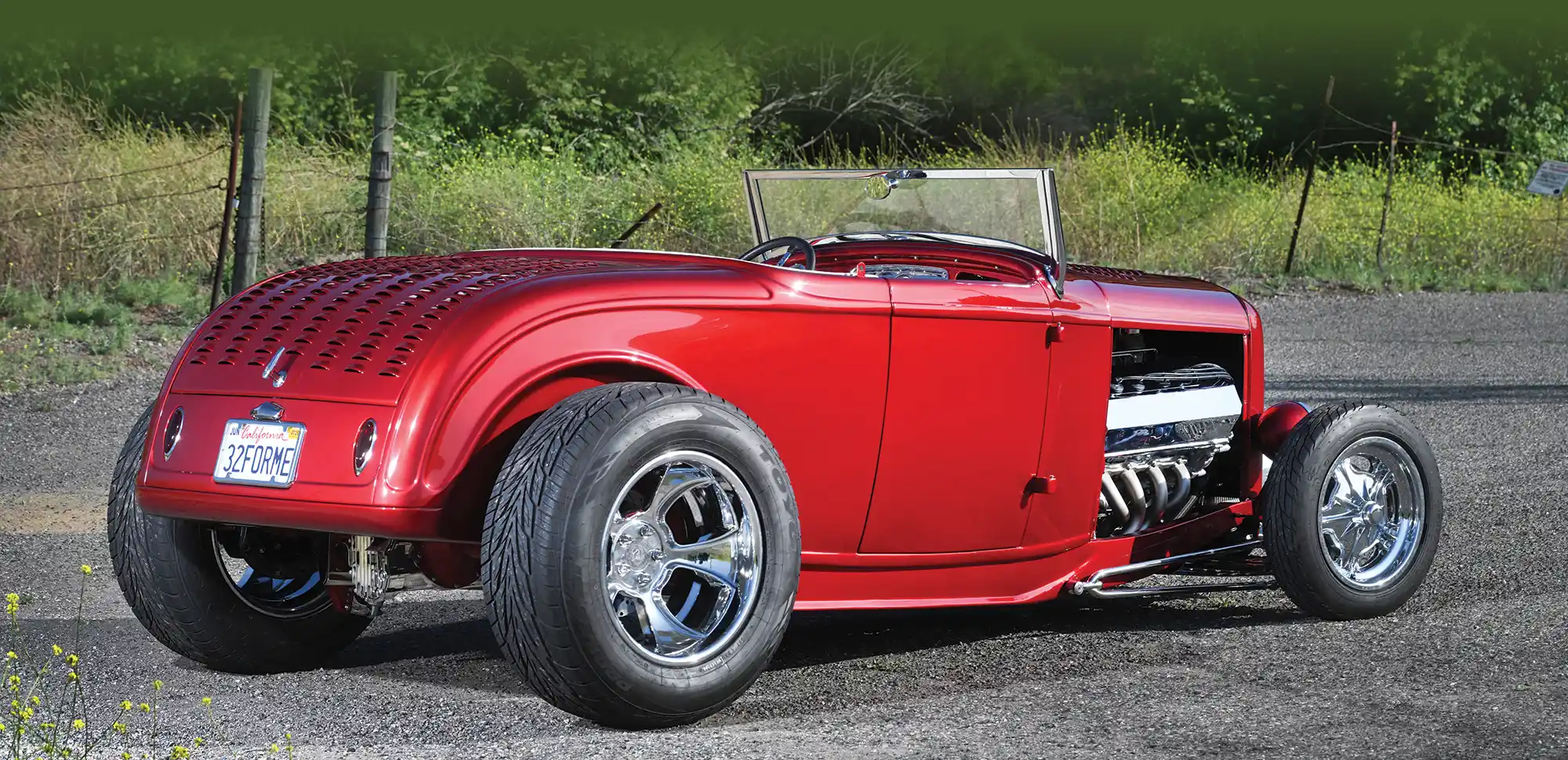 1932 Ford Roadster detailed V8 engine with polished velocity stacks and custom chrome components