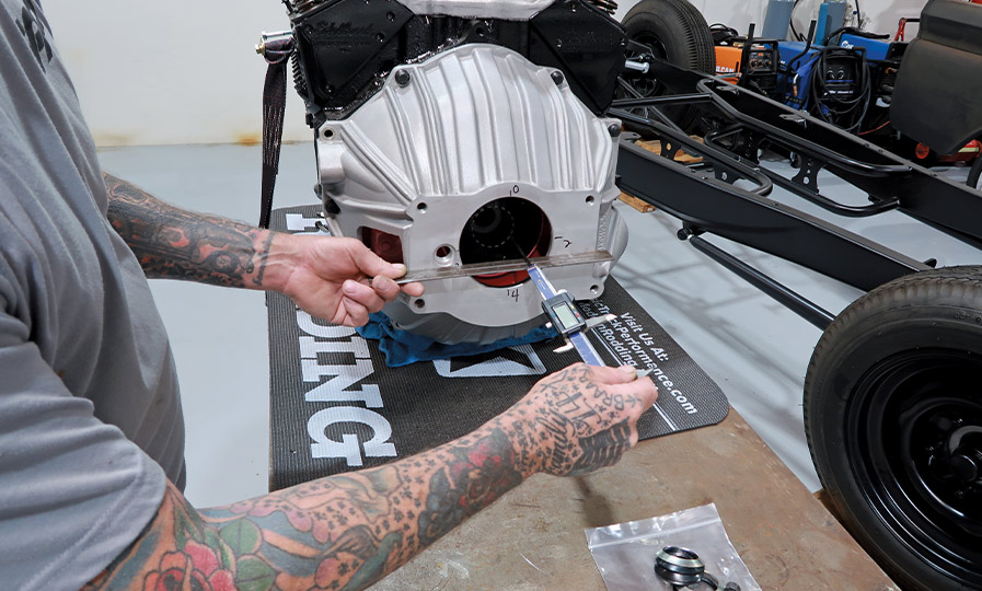 the distance between the fingers and the trans-mounting surface being measured at 3.559 inches