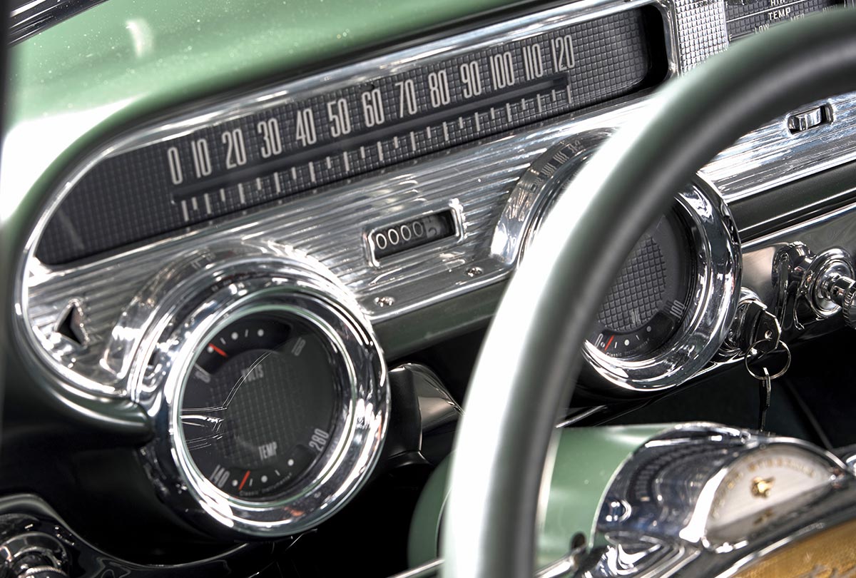 1957 Pontiac Safari Wagon vintage gauges
