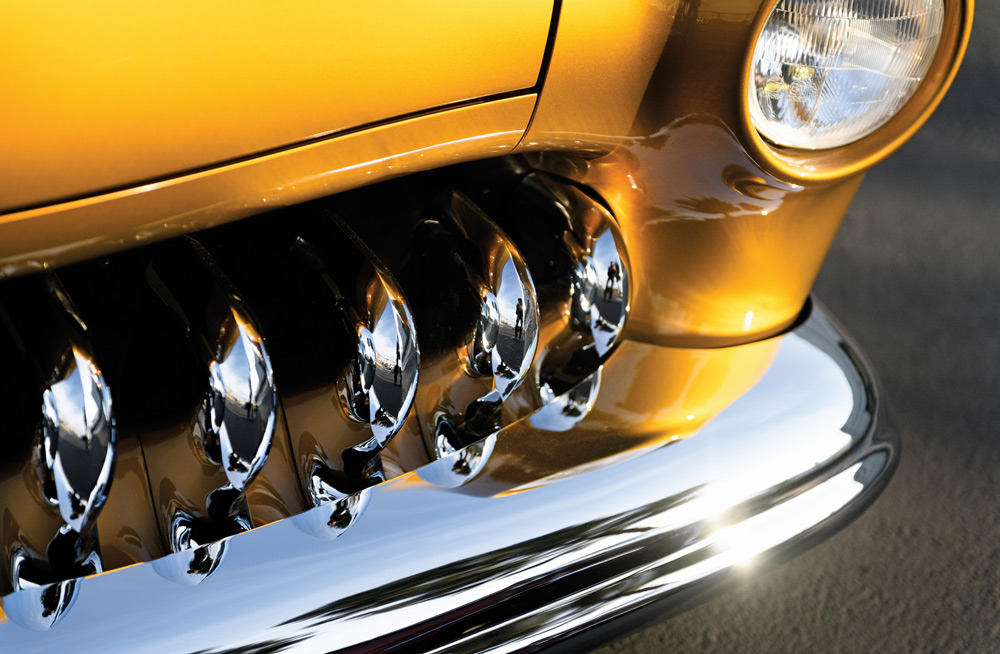 1951 Mercury Custom bullet grille with mirror-polished chrome teeth