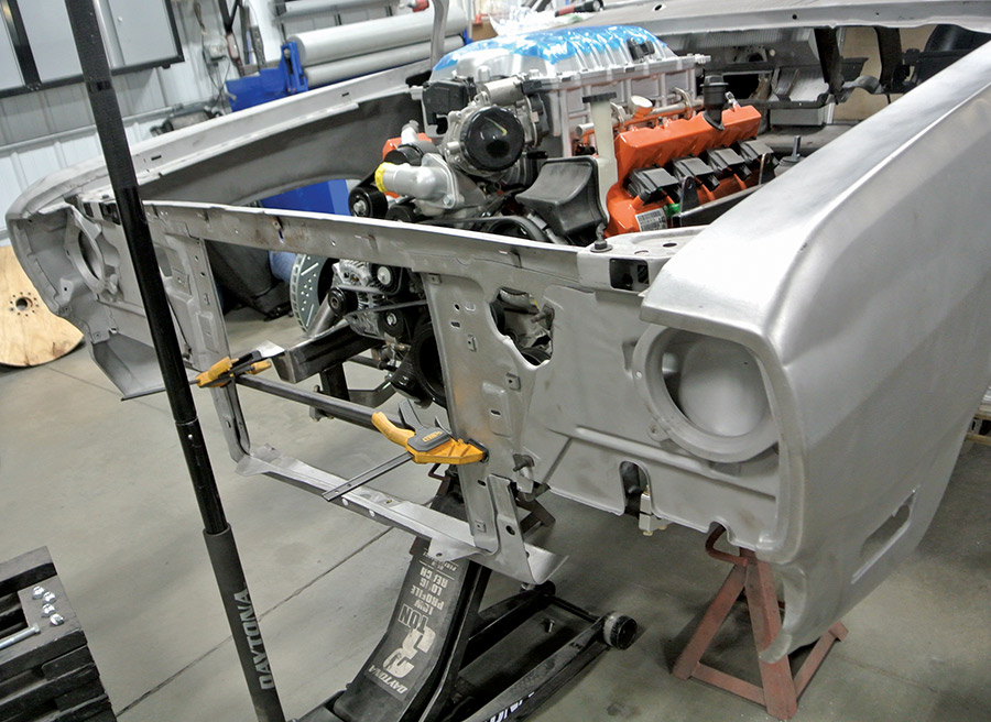 Gen III HEMI installed in 1971 Plymouth Duster with tubular front clip mock-up