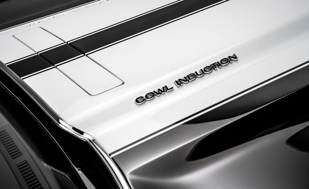 1970 Chevelle cowl induction hood white stripes factory badging