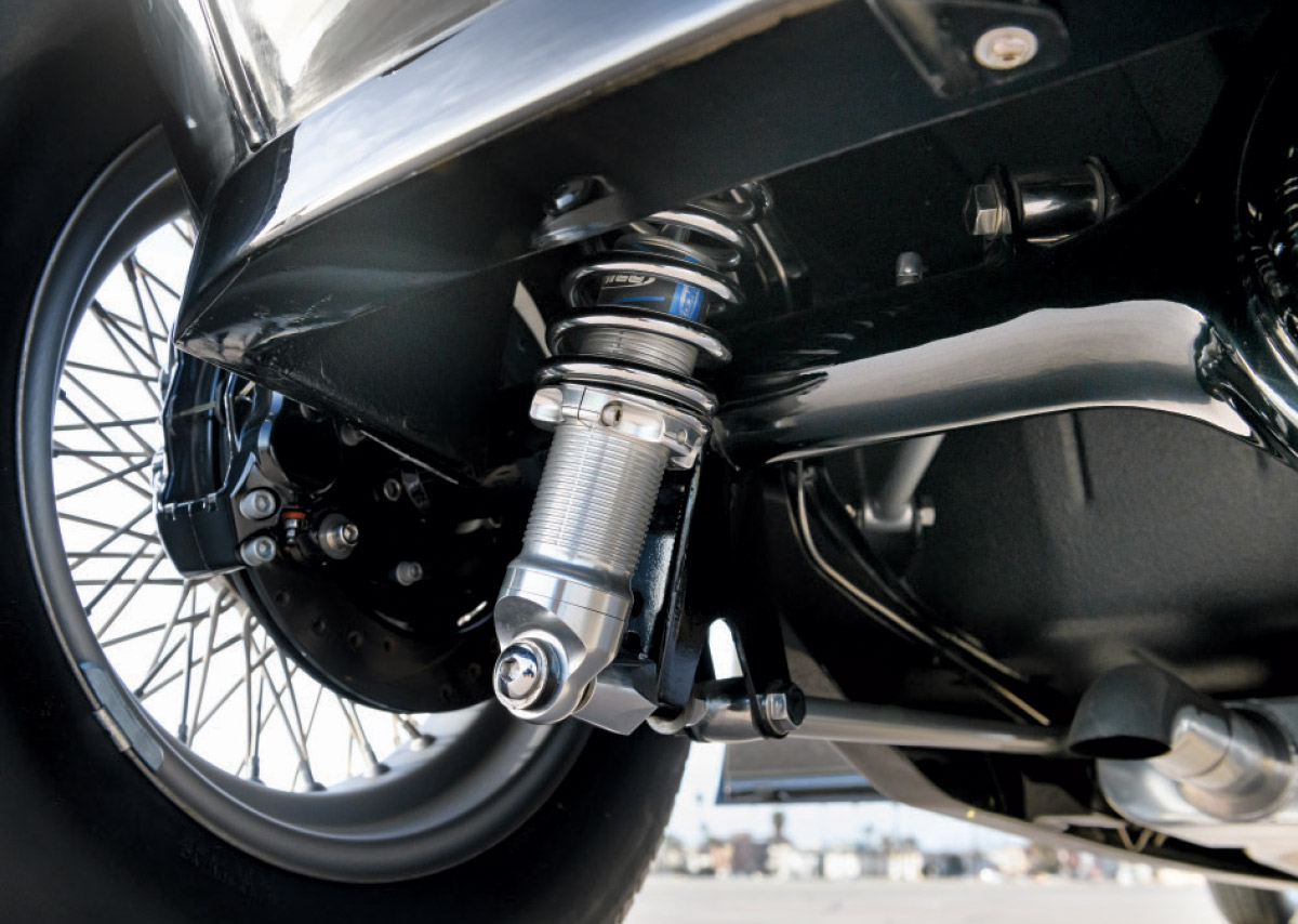 1929 Ford Tudor rear coilover suspension with adjustable QA1 shock and four-link setup