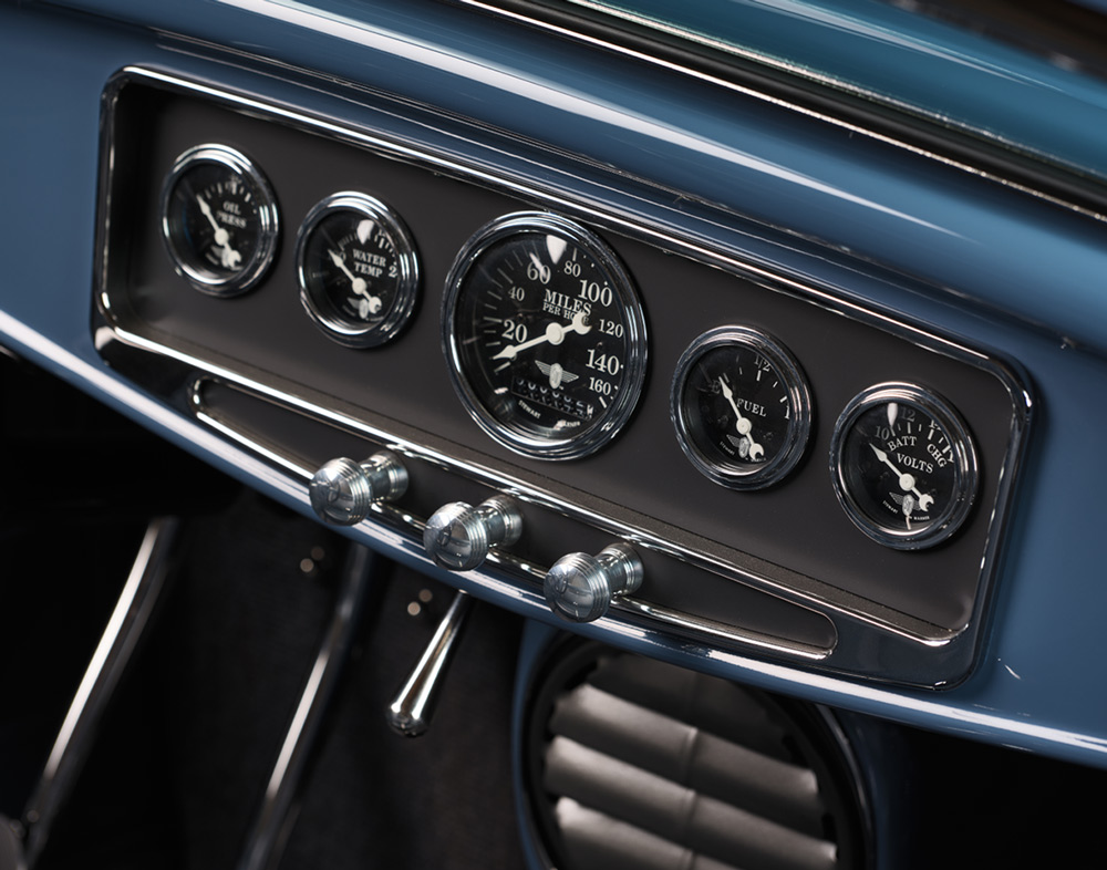 1932 Ford Roadster Classic Instruments black-face gauges vintage panel bezel