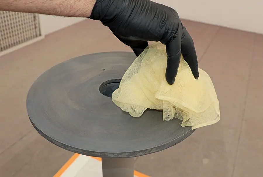 Tack cloth final wipe before POR-15 coating application