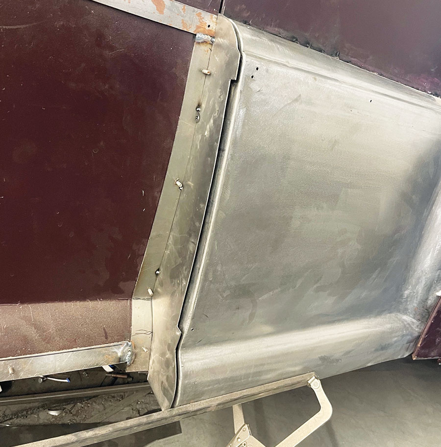 1947 Ford coupe forward fadeaway fender edge, attachment flange, cleco fasteners detail