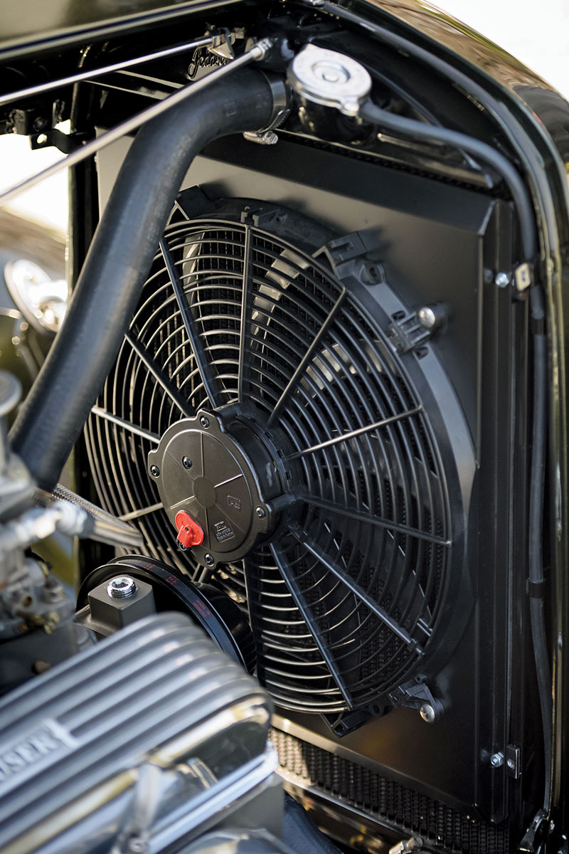 1932 Deuce Roadster engine fan