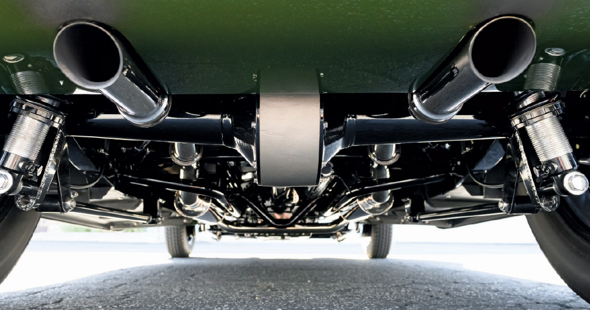 1931 ford coupe rear suspension exhaust exit dual coilovers black chassis polished tips