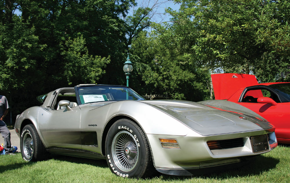 1982 corvette silver collector edition cross-fire injection coupe
