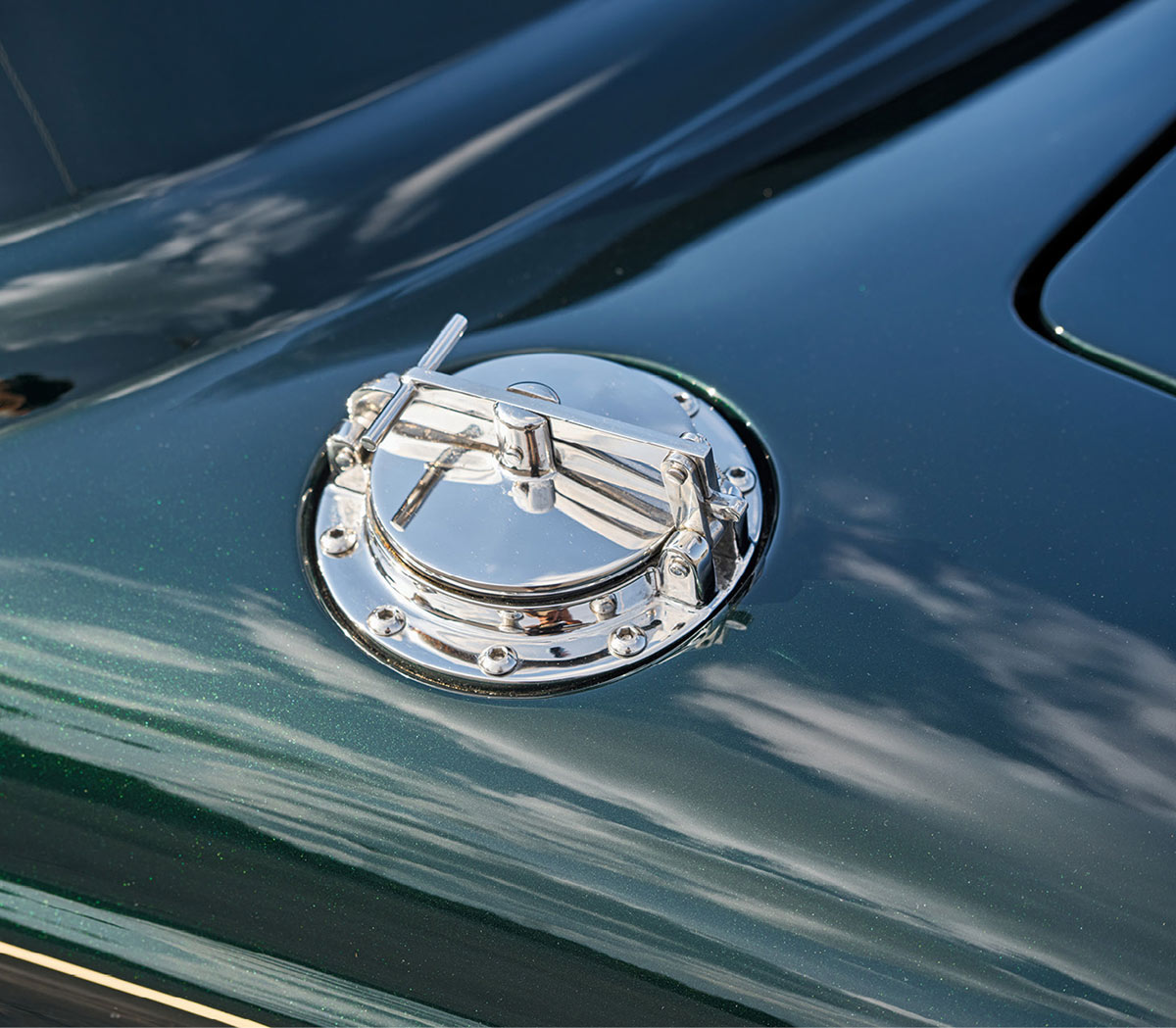 Close-up of the polished fuel filler cap