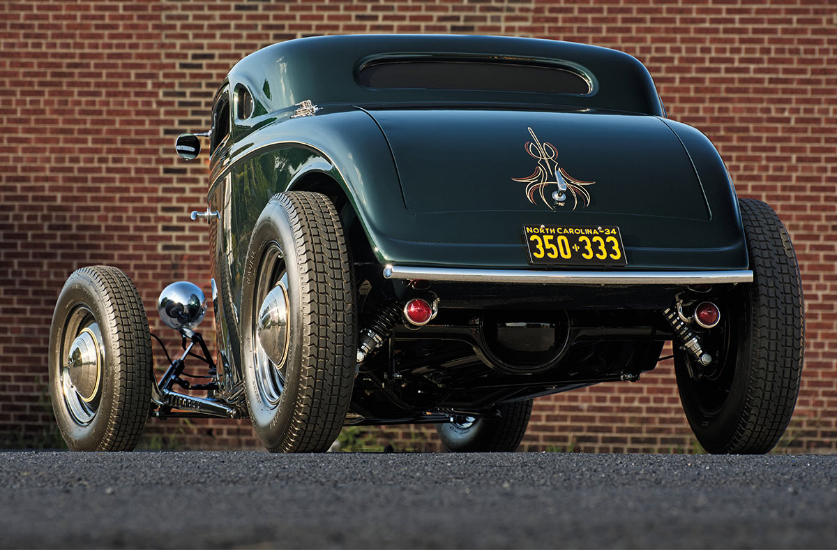 Rear view showing the louvered decklid and license plate